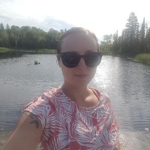 Meet your Posher, Kristen